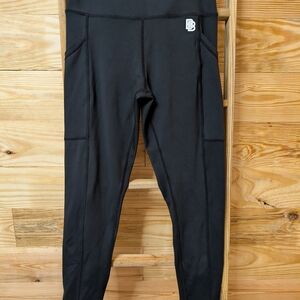 Boss Bodies Stylish Black Leggings with Side Pockets